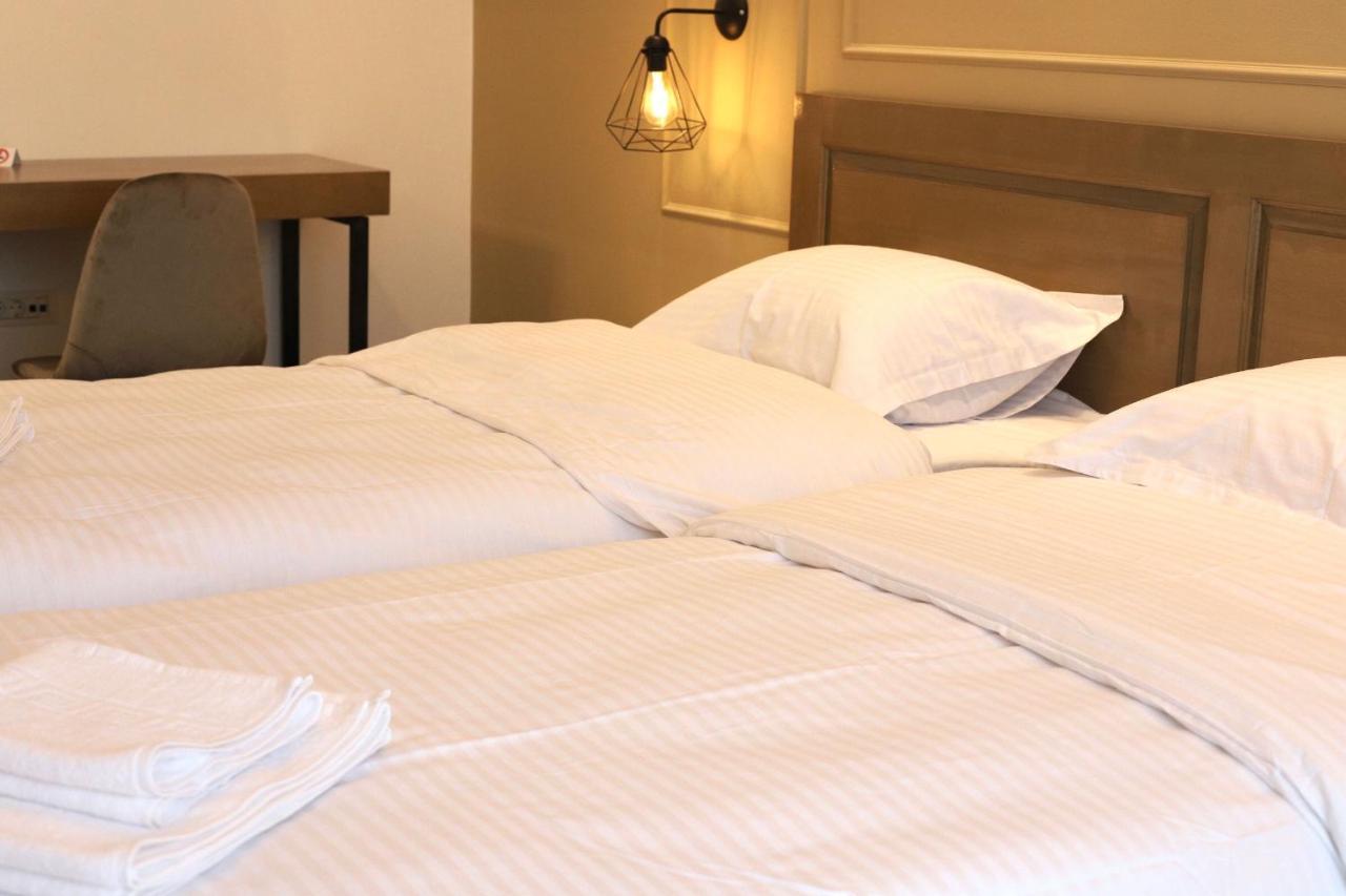 Hotel Padesul Făget 외부 사진
